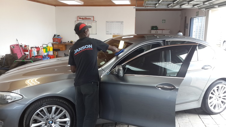 Car valeting Port Elizabeth 